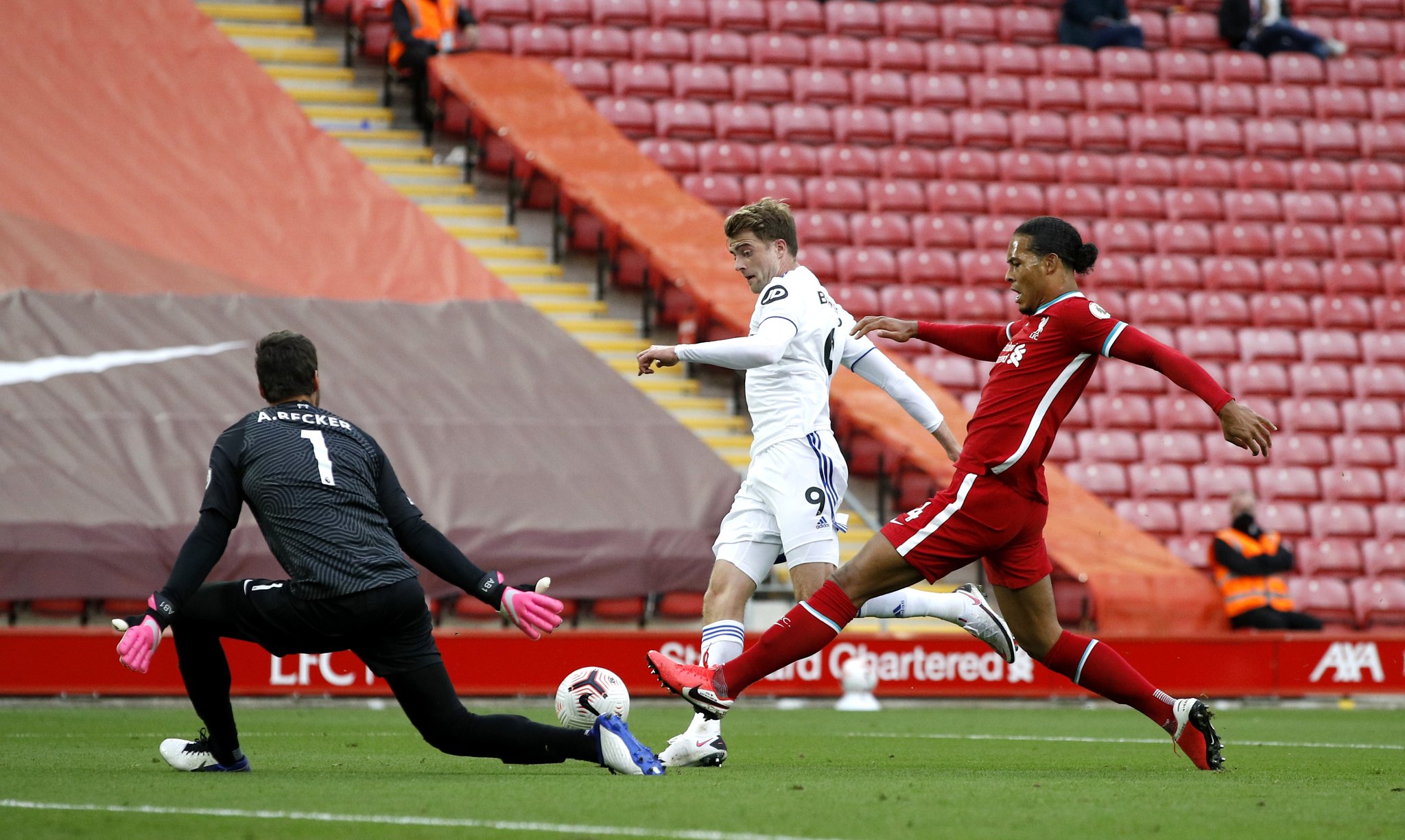 给了球队足 给了球队足